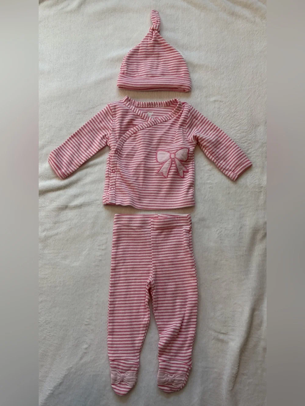 Koalababy Pink and White Striped Pajama Set with beanie